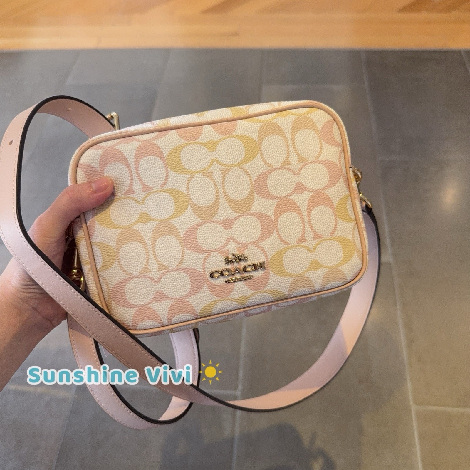 Nwt Coach Mini Carey Crossbody Bag In Signature Canvas Cek72 Chalk/Pink